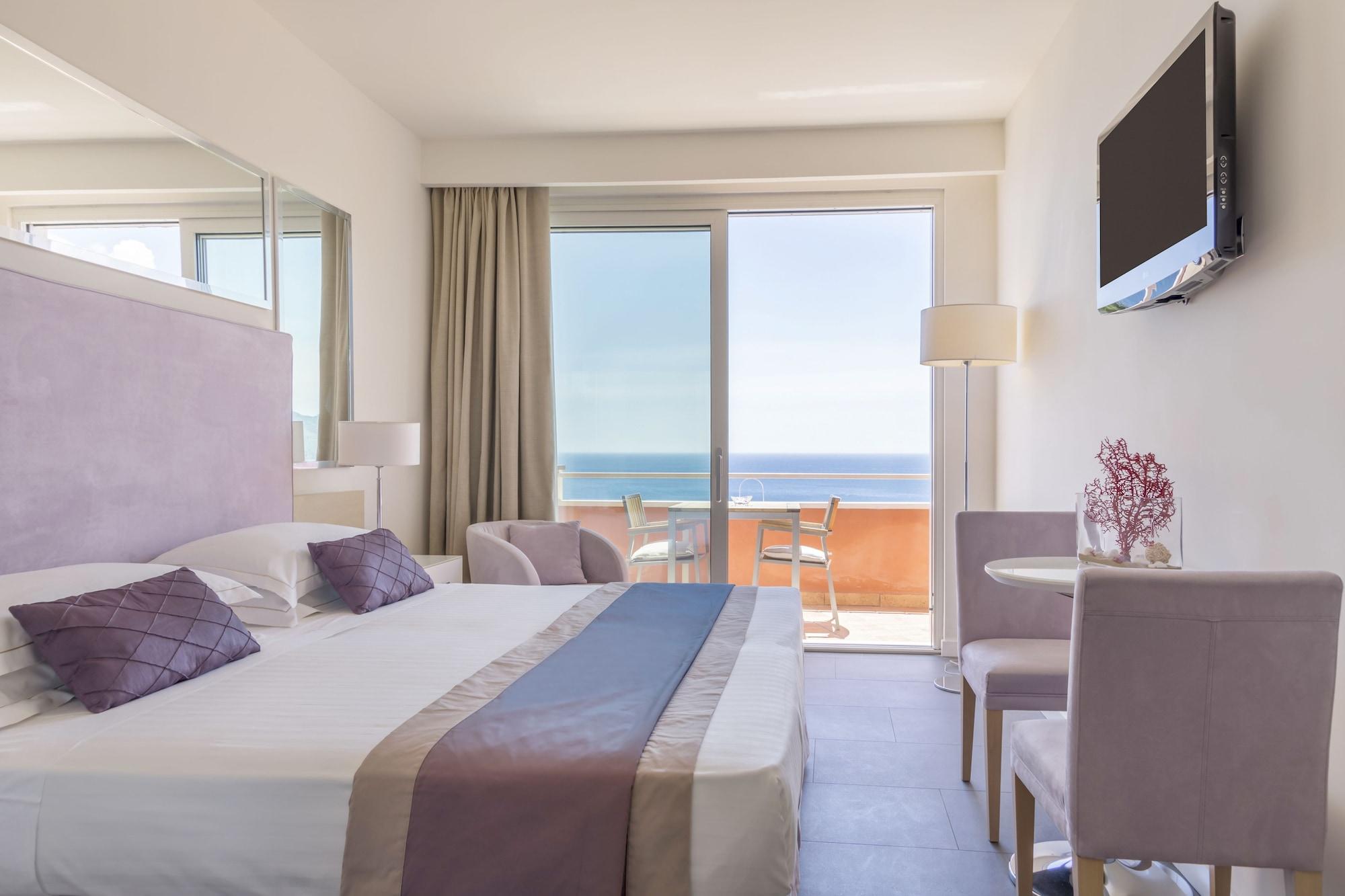 Crystal Sea Hotel Форца-д'Агро Экстерьер фото