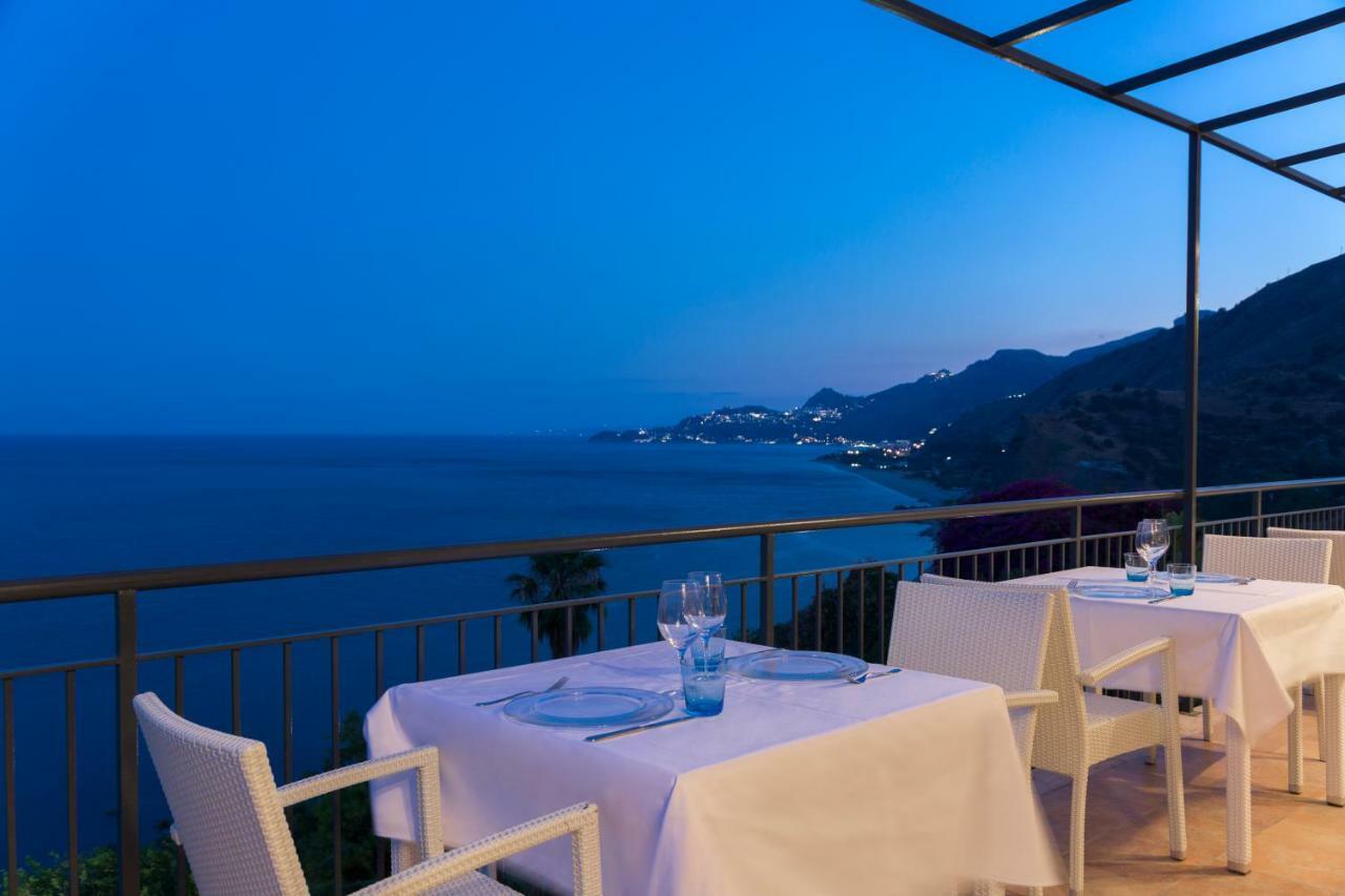Crystal Sea Hotel Форца-д'Агро Экстерьер фото